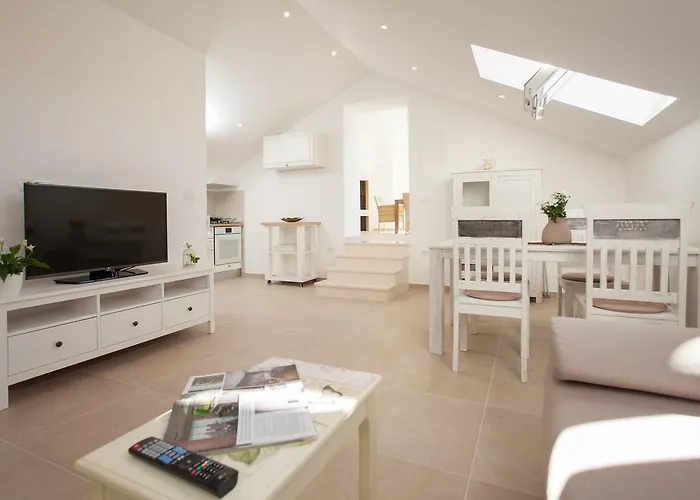 Ferienhaus Stone House Darinka *