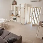 בית נופש Stone House Darinka