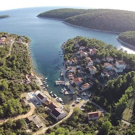 Stone House Darinka Vela Luka